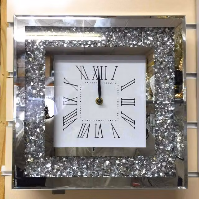 DEENZ Silver Crushed Diamond Square Analog Wall Clock