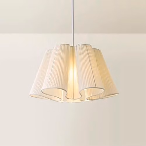 ValueLights Jemima Natural Pleated Scalloped Easy Fit Fabric Lamp Shade in White