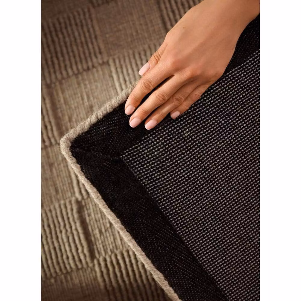 THE RUGS Scala Handwoven Wool Geometric Checked Rug in Brown, W: 80 cm, L: 200 cm – 4
