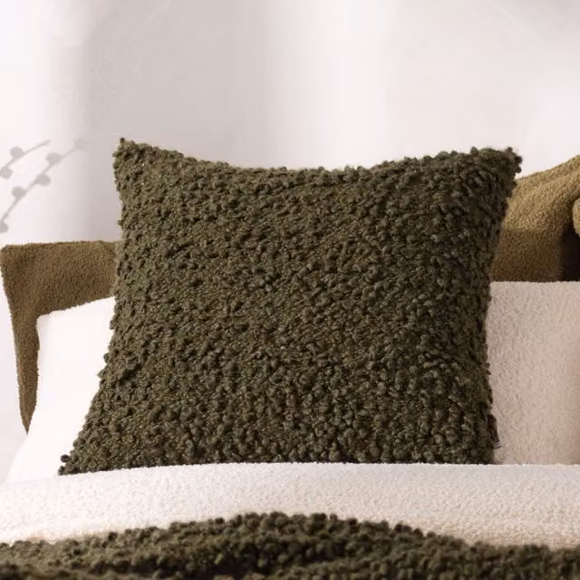 Yard Ulsmere Bouclé Square Cushion in Green, W/D/H: 45 x 45 x 45 cm – 3