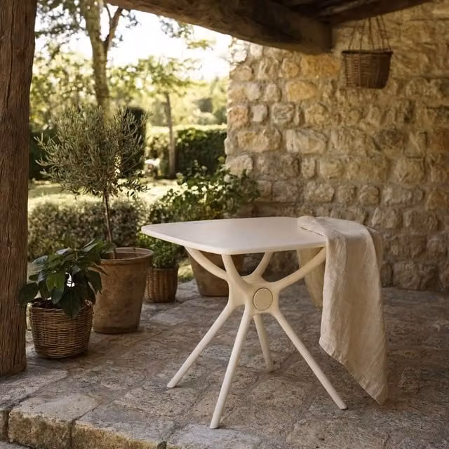 Wyld Haus Chalencon Square Outdoor Plastic Table in Beige – 1