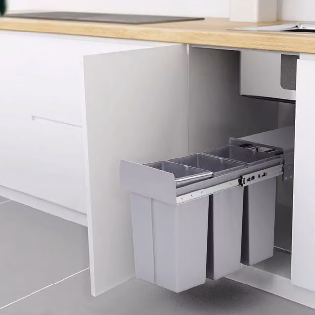 Livingandhome Grey Pull-Out Undermount Kitchen Waste Bin with Flip Lid and Removable Inner Bucket, 30 l