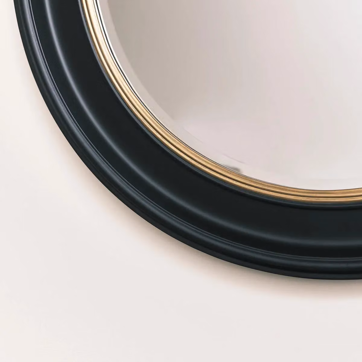 Melody Maison Vintage Round Wall Mirror in Black and Gold, Diameter: 80 cm – 4