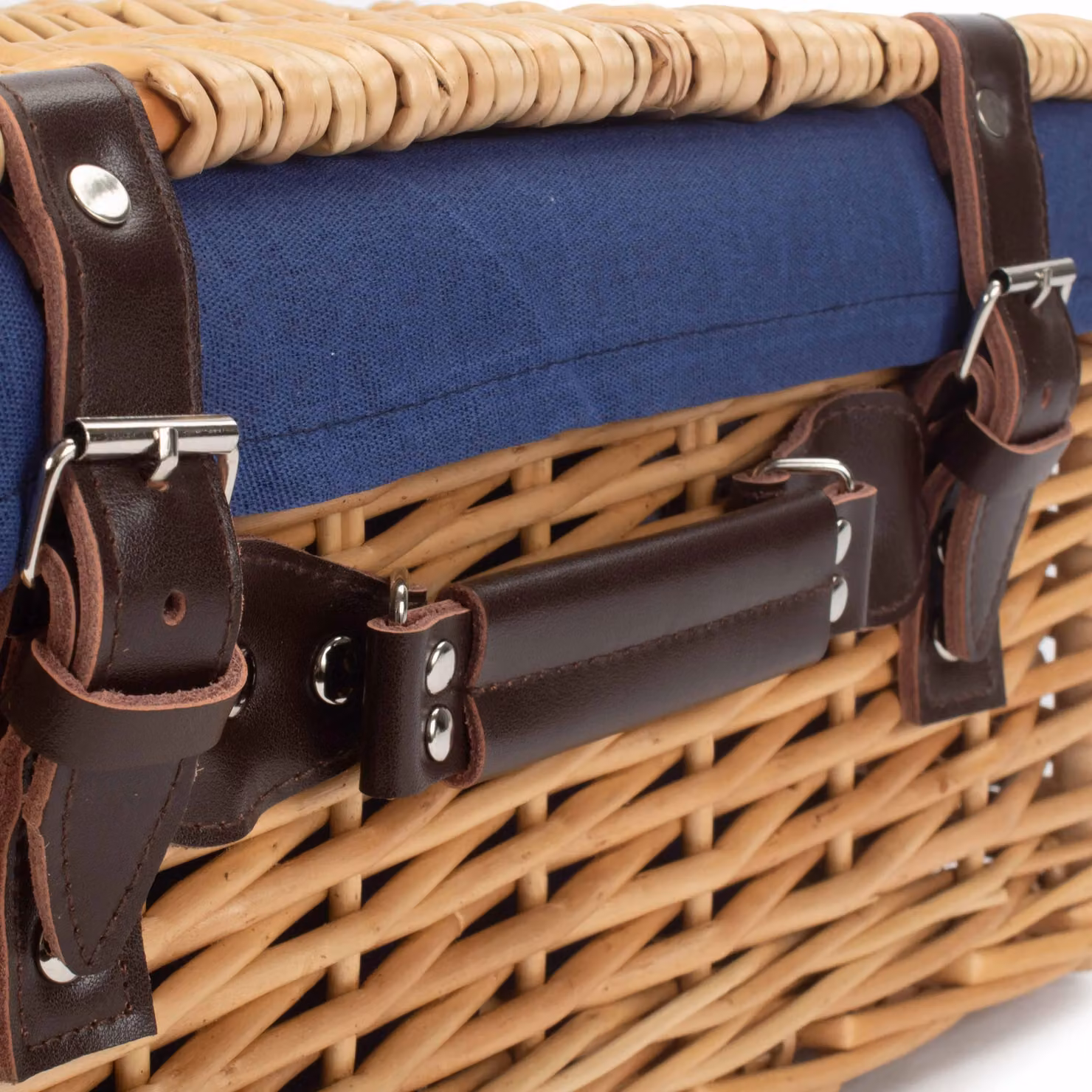 Red Wicker Hamper with Blue Cotton Lining, W/D/H: 40 x 30 x 19 cm – 3