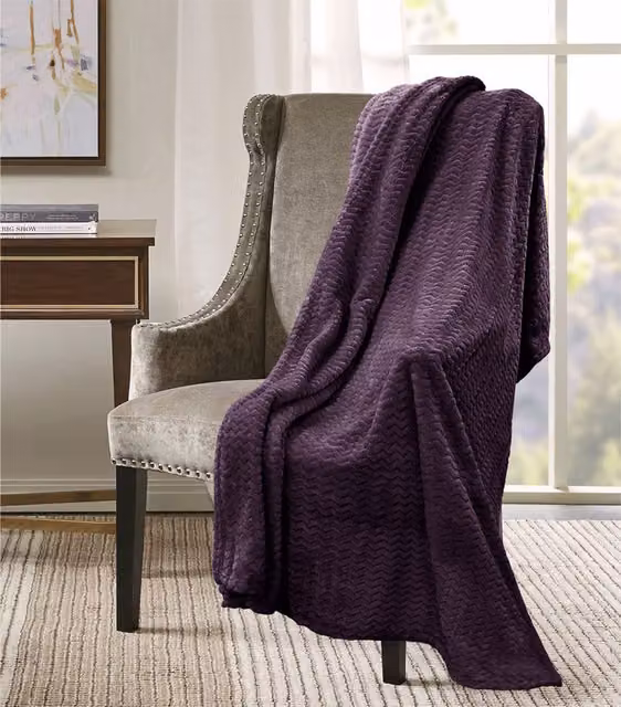 Velosso Purple Chevron Patterned Polyester Throw, W: 127 cm, L: 152 cm
