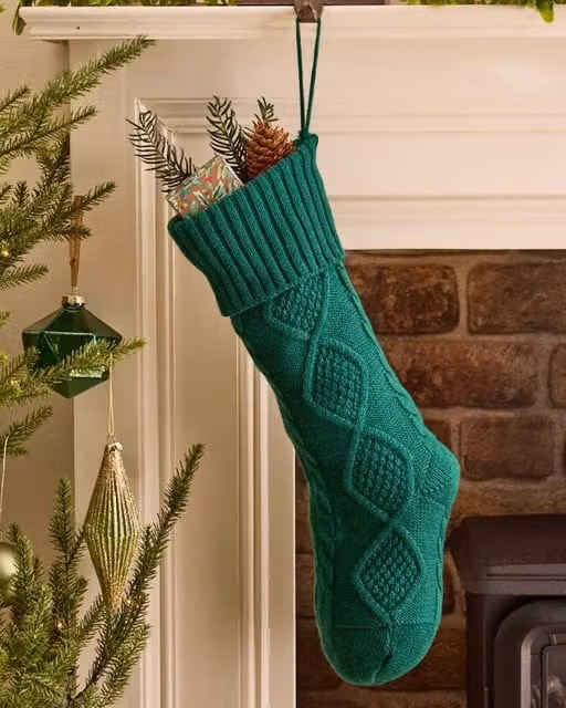 Dibor Set of 4 Green Chunky Knit Christmas Stockings