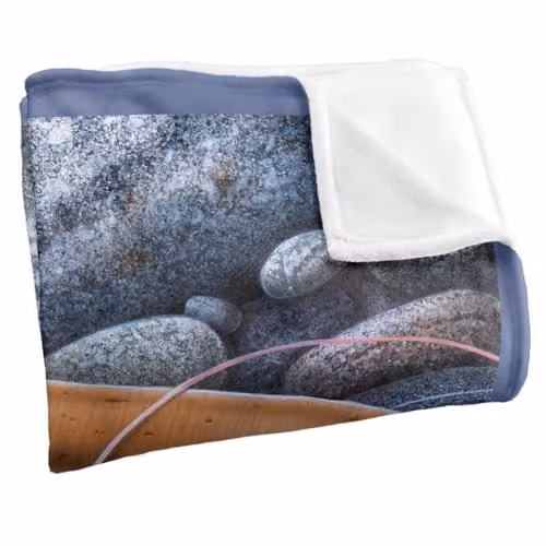 JQ Licensing Trout Fishing Reel Silky Touch Super Soft Microfibre Throw Blanket, White, W/D: 152 x 127 cm – 2