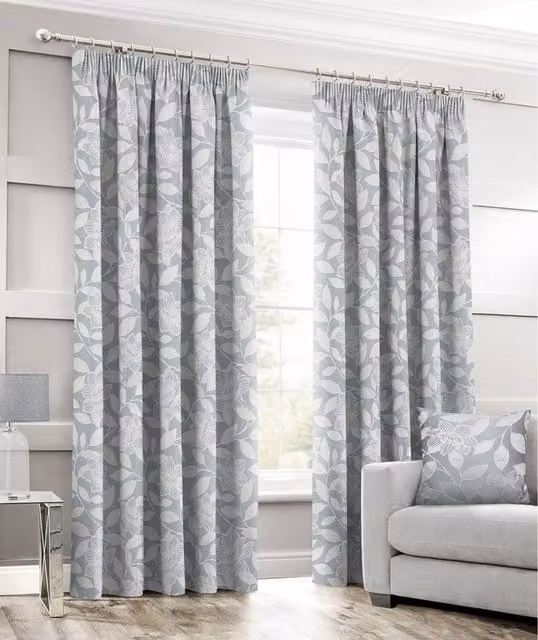 Intimates Luxury Leaf Jacquard Thermal Insulating Curtain Pair in Silver