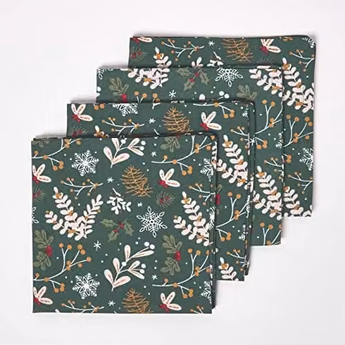 HOMESCAPES Festive Forest Green Christmas Napkin Set of 4, 100% Cotton, 45 x 45 cm