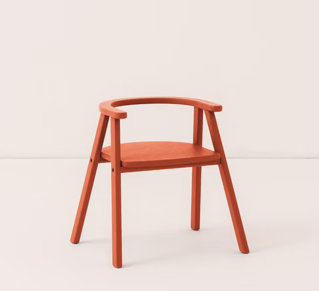 Nobodinoz Growing Green Kid's Chair in Red Beech Wood, W/D/H: 46.0 x 39.0 x 45.0 cm – 1
