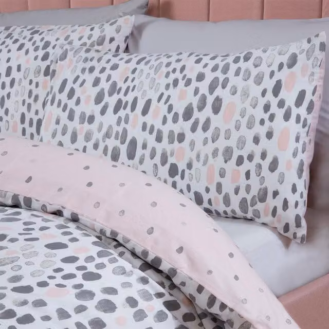 Dreamscene OHS Dalmatian Print Reversible Duvet Cover and Pillowcase Set, Pink, Single, 90 x 190 cm