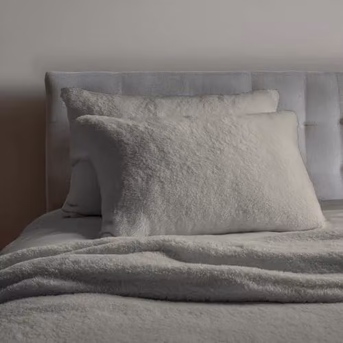Home Sweet Home UK Teddy Fleece Pillow Case Set of 2 in Beige, W: 48 cm x L: 74 cm – 3
