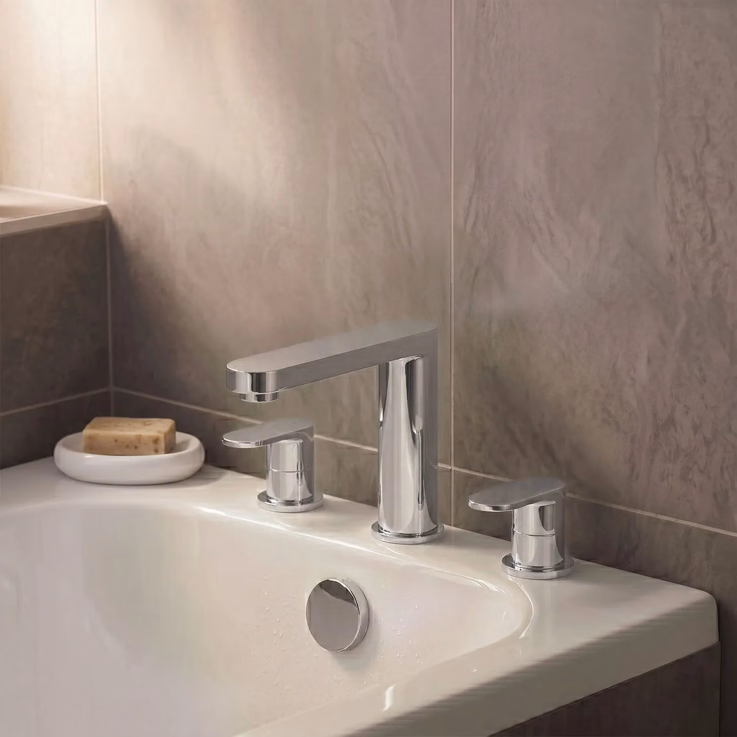 Balterley Current Round Deck Mounted 3 Tap Hole Bath Filler Tap with Two Handles in Chrome Silver – 2