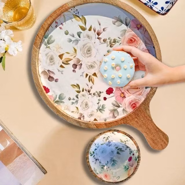 Hartsmede Handmade Mango Wood Serving Platter with Bowl, Round Floral Enamel Pattern, Pink, White and Multicolour