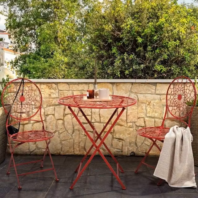 Wyld and Coco Provence Red Iron Bistro Chairs, Set of 2 Foldable Metal Outdoor Seating – 1