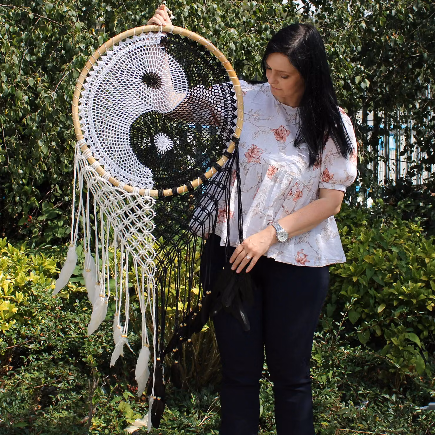 KDMD Bali Dream Catchers Extra Large Ying Yang White Textile Hanging Decoration Diameter: 50 cm – 4