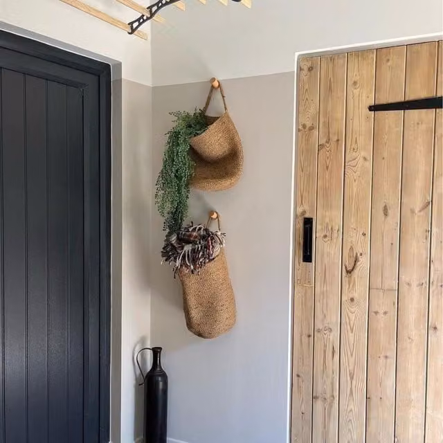 Melody Maison Large Brown Open Weave Jute Hanging Basket