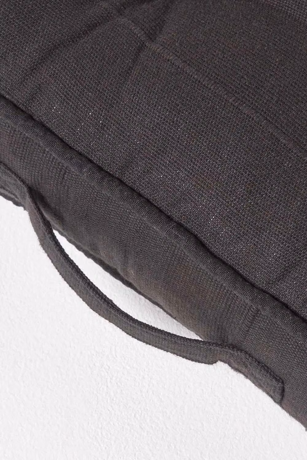 Homescapes Rajput Square Cotton Floor Cushion in Black, W/D/H: 40 x 40 x 8 cm – 3