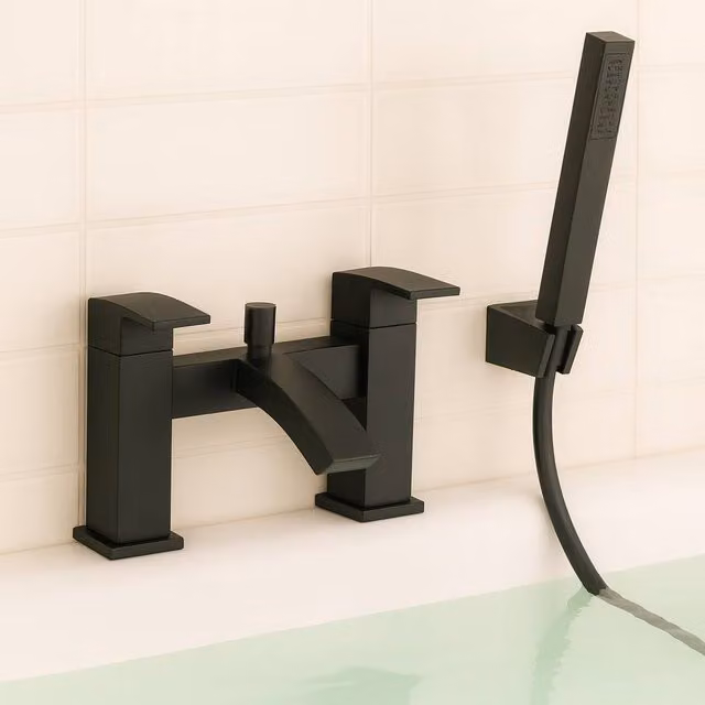 Bathroom Kingdom Brecon Matt Black Bath and Shower Mixer Tap Set