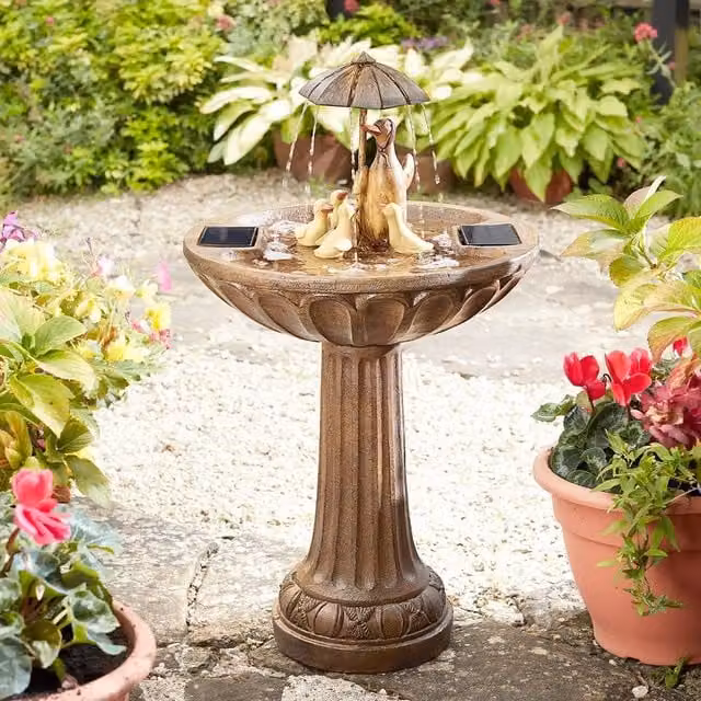 mysmartbuy Duck Family Solar Powered Bird Bath Style Water Fountain in Bronze Polyresin