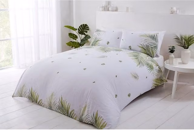 Rapport Home PH Tropics Floral Polycotton Duvet Set with Pillowcase, Green and White, Duvet Cover 200 x 220 cm, Pillowcase 50 x 75 cm