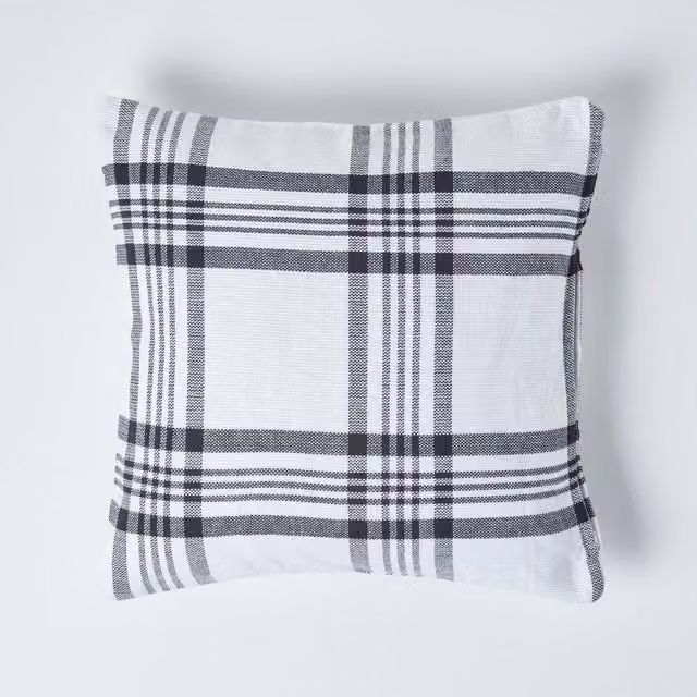 Homescapes Cotton Square Cushion Cover in White and Black, W/D/H: 60 x 60 x 60 cm
