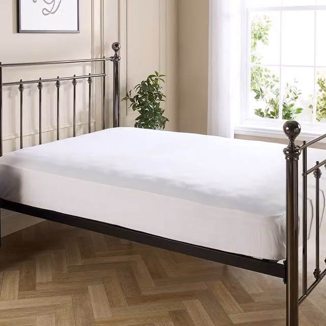 Hotel Pure Luxury White Cotton 5 Star Fitted Sheet, W/D/H: 90 x 190 cm