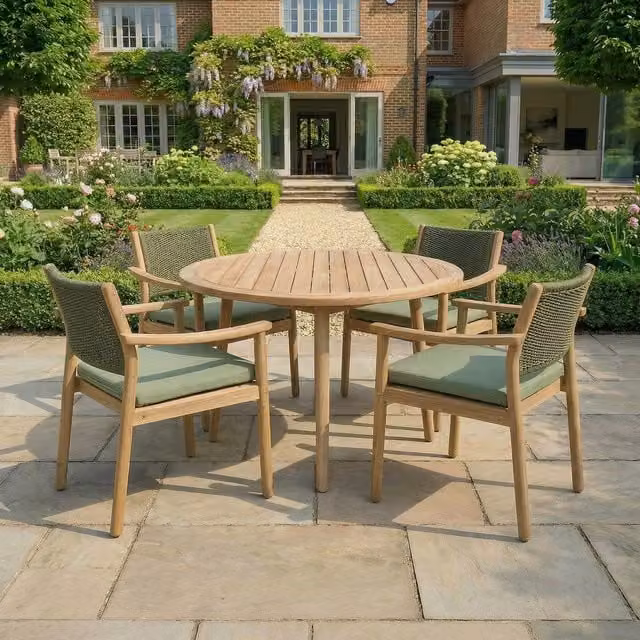 Bracken Outdoors Tetbury 4 Seat Round Garden Dining Set in Brown Treated Acacia Wood