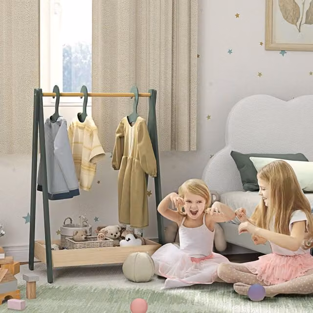 AIYAPLAY Kids Clothes Rail with Hangers and Base Shelf, Green