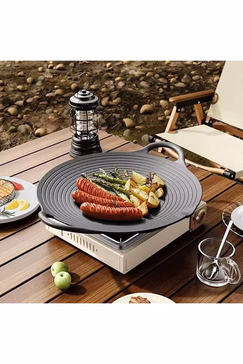 Living and Home Pre-Seasoned Round Cast Iron Grill Pan with Pouring Spout, Black, Diameter: 37 cm – 5