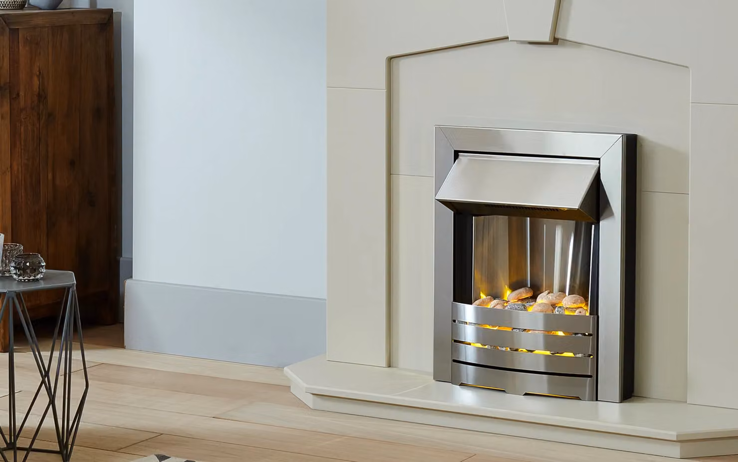 Adam Helios Electric Fire in Silver Brushed Stainless Steel W/D/H: 59.5 x 48.5 x 2000.0 cm – 2