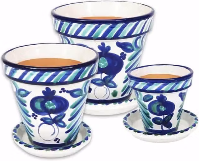 Verano Spanish Ceramics Granada Hand Painted White and Blue Ceramic Planter Set of 3 with Drainage Plates W/D/H: 16 x 14 x 23 cm, 23 x 22 x 29 cm, 29 x 27 x 29 cm – 1