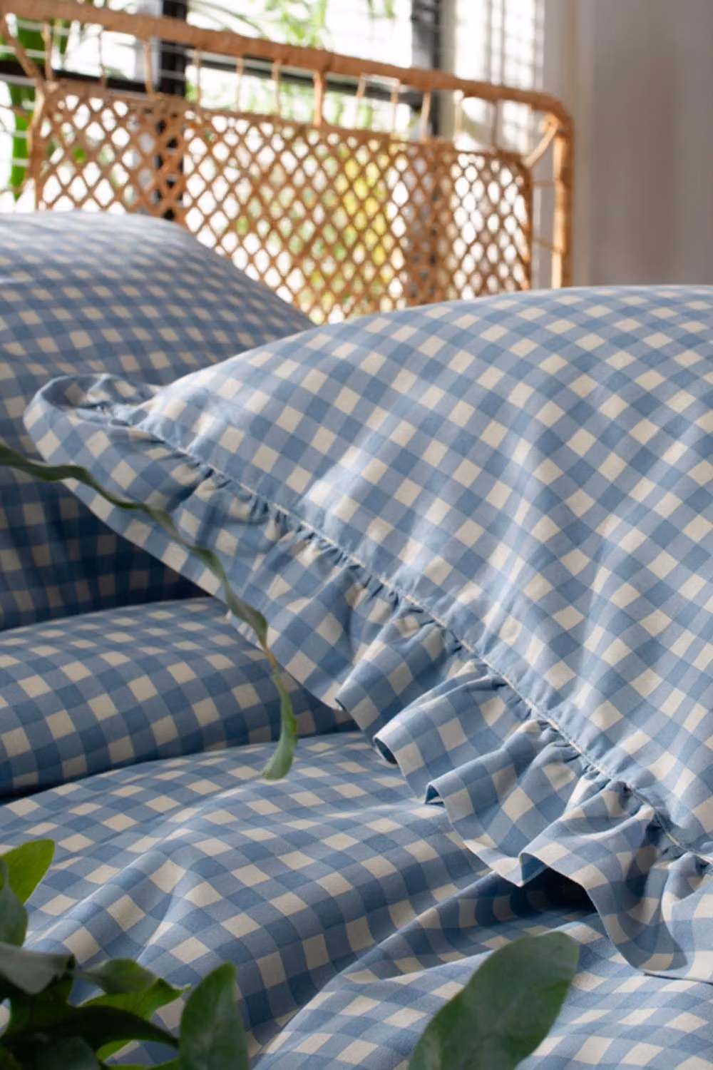 The Lyndon Company Blue Gingham Frilled Cotton Duvet Cover Set – 2