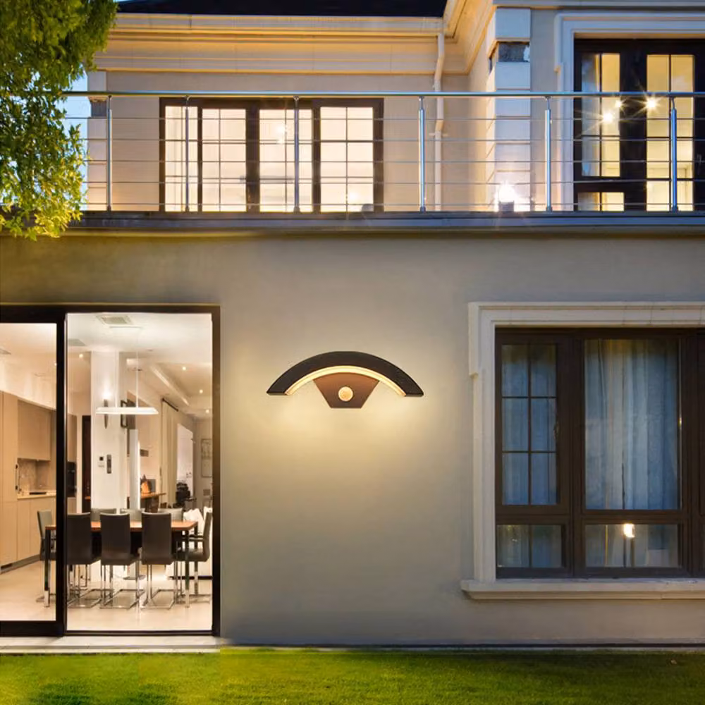 ExtraStar Motion-Activated LED Outdoor Wall Light in Black – 2