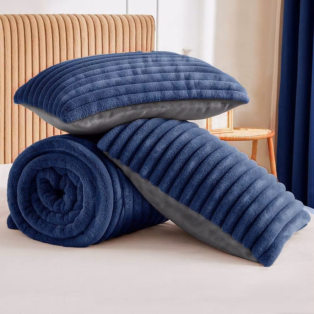 Velosso Jumbo Cord Faux Fur Duvet Cover and Pillowcase Set in Blue, W/D/H: 220 x 200 cm – 3