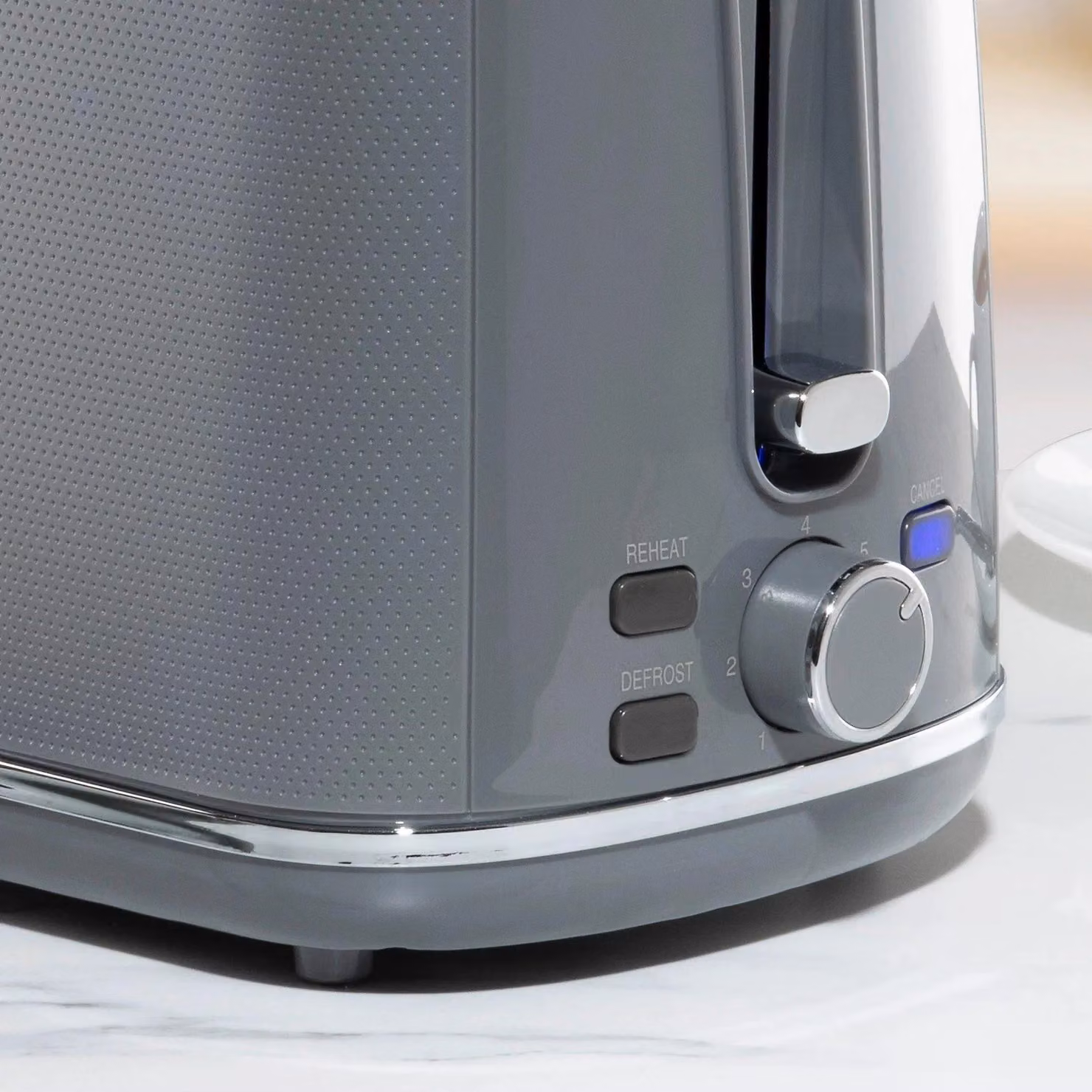 Daewoo Stirling Collection 2 Slice Toaster in Grey with Cable Storage – 4