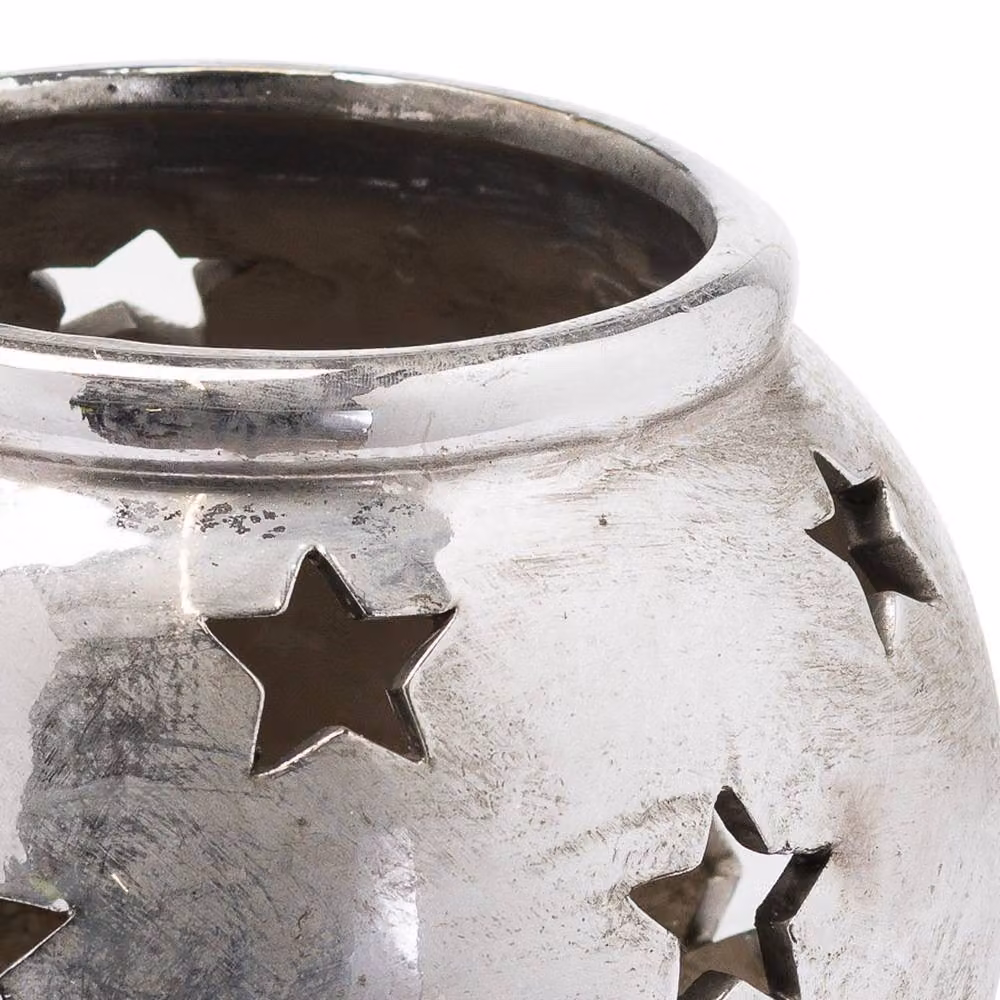 Hill Interiors Aspen Star Tabletop Candle Lantern in Silver – 2