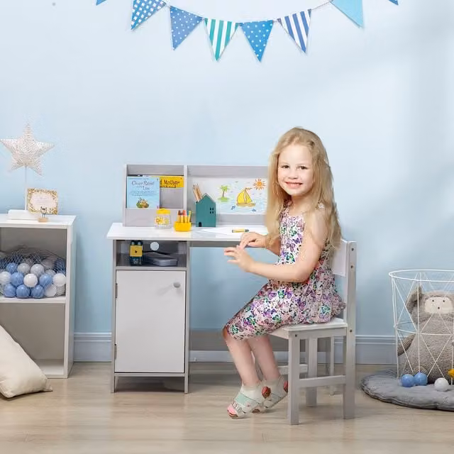 HOMCOM Kids Table and Chair Set with Whiteboard in Grey and White
