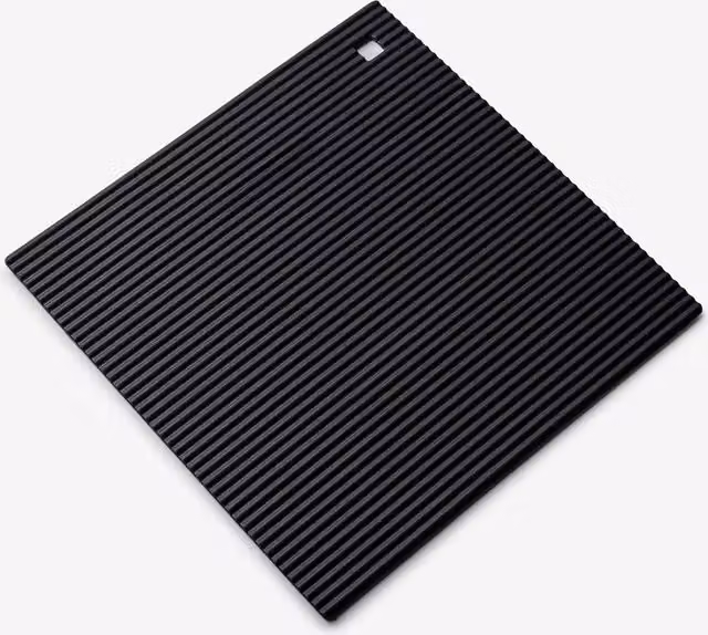 Zeal Silicone Square Non-Slip Hot Mat Trivet with Hanging Loop, Black, 22 cm – 1
