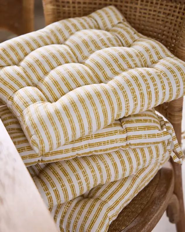 Dibor Quilted Square Chair Seat Pad in Yellow, W/D/H: 40 x 40 x 40 cm – 3