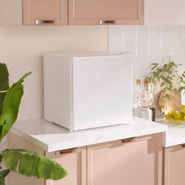 STILVORA 46L Table Top Mini Fridge with Reversible Door in Beige – 1