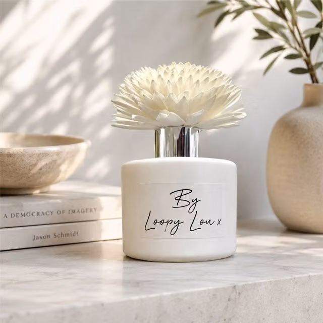 60 SECOND MAKEOVER Naked Luxury Flower Scented Reed Diffuser in White