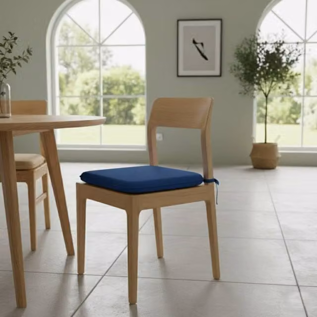 Snug City Pack of 4 Waterproof Square Foam Seat Pads with Ties in Navy Blue