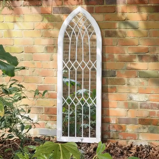 Melody Maison Arched White Distressed Chapel Fretwork Garden Wall Mirror W: 47 cm, H: 142 cm