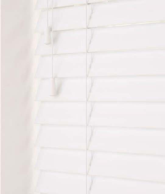 Blinds Outlet Faux Wooden Venetian Blinds with Tapes in White, Width: 135 cm, Drop: 120 cm