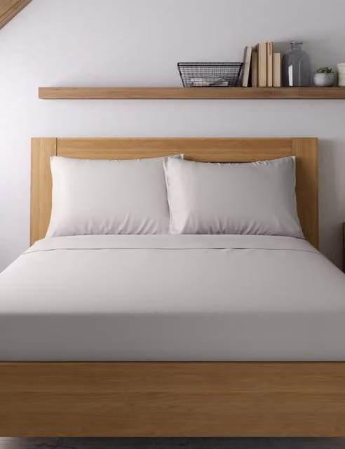 M&S Egyptian Cotton Sateen 400 Thread Count Pillowcase in Pearl Grey