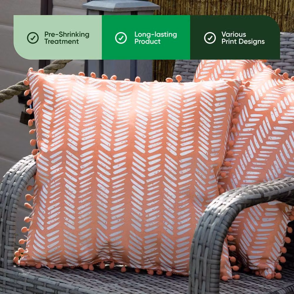 Gardenwize Pack of 2 Square Outdoor Scatter Cushions in Orange Floral Design – 3