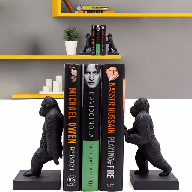 Maison Des Cadeaux Black Gorilla Resin Bookends Set