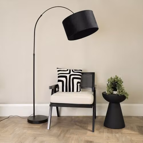 ValueLights Louis Black Metal Arched Floor Lamp with Black Velvet Shade – 2