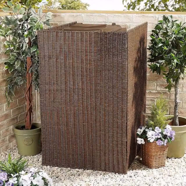 Gainsborough Faux Willow Single Wheelie Bin Screen in Brown, H: 115 cm, W: 81 cm, D: 64 cm – 1